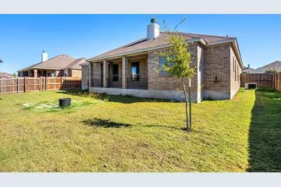 208 Terry Meadow Lane, Jarrell, TX 76537 - Photo 30