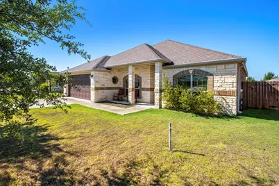 208 Terry Meadow Lane, Jarrell, TX 76537 - Photo 2