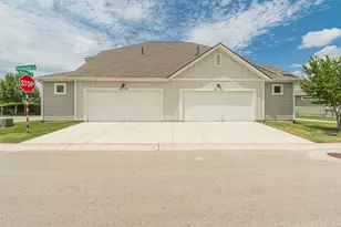 105 Harborside Dr, San Marcos, TX 78666 - Photo 30