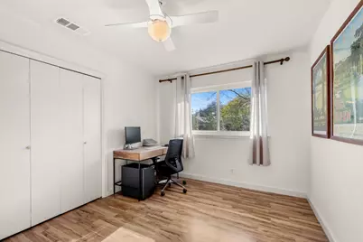 6803 Castlekeep Way, Austin, TX 78745 - Photo 20