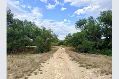 768 N Walnut Springs Road, Johnson City, TX 78636 - Photo 4