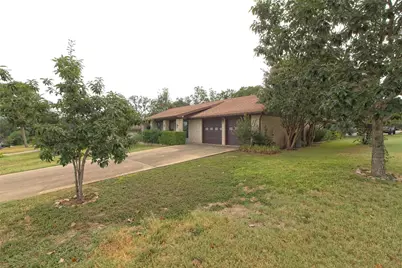 400 Deepwood Drive, Georgetown, TX 78628 - Photo 2