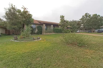 400 Deepwood Drive, Georgetown, TX 78628 - Photo 4