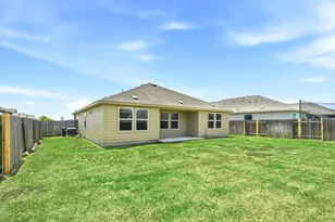 1001 Bluejack Wy, Hutto, TX 78634 - Photo 14