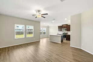 1001 Bluejack Wy, Hutto, TX 78634 - Photo 2