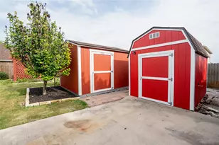 1106 Irina Cove, Hutto, TX 78634 - Photo 32