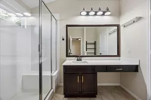 10110 Lampton Ln, Austin, TX 78754 - Photo 6