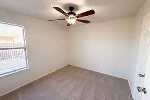 404 Timothy John Dr, Pflugerville, TX 78660 - Photo 10