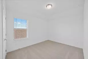 8014 Shining Flor Run, Lago Vista, TX 78645 - Photo 22