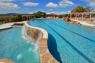 8014 Shining Flor Run, Lago Vista, TX 78645 - Photo 40