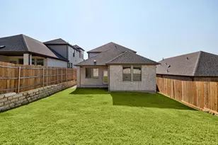 8014 Shining Flor Run, Lago Vista, TX 78645 - Photo 26