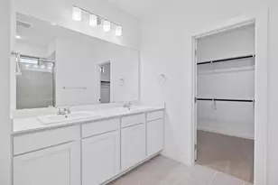 8014 Shining Flor Run, Lago Vista, TX 78645 - Photo 14