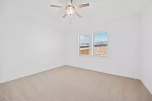 8014 Shining Flor Run, Lago Vista, TX 78645 - Photo 12