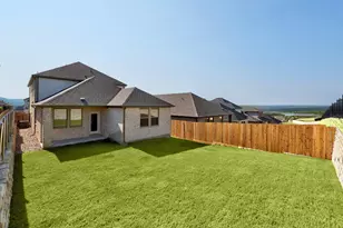 8014 Shining Flor Run, Lago Vista, TX 78645 - Photo 28