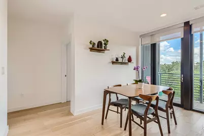 900 S 1st Street #421, Austin, TX 78704 - Photo 8