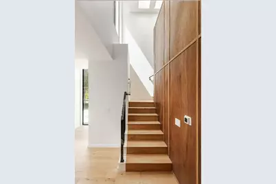 2114 Lawnmont Avenue, Austin, TX 78756 - Photo 8