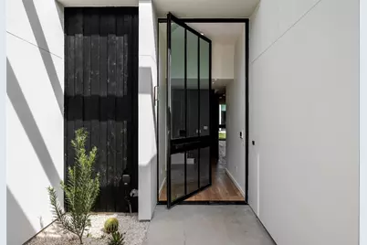 2114 Lawnmont Avenue, Austin, TX 78756 - Photo 2