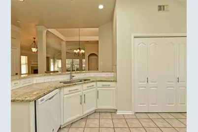 11 Troon Drive, Austin, TX 78738 - Photo 10