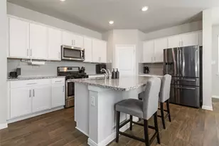 104 Sky Meadows Cir, San Marcos, TX 78666 - Photo 4