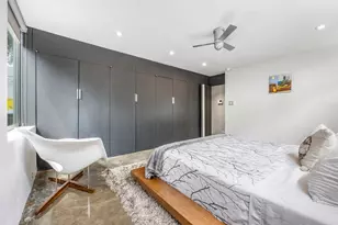 704 W Live Oak St, Austin, TX 78704 - Photo 14