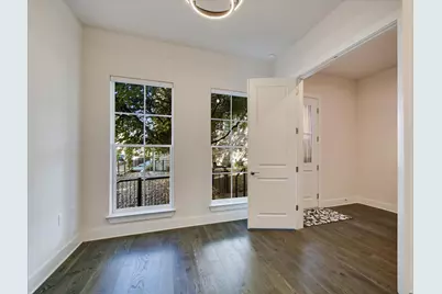 1301 Town Creek Drive #1, Austin, TX 78741 - Photo 4