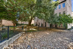 1301 Town Creek Dr, Austin, TX 78741 - Photo 34