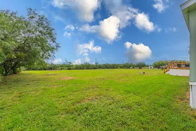160 Indian Trail, Lockhart, TX 78644 - Photo 30
