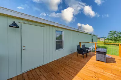 160 Indian Trail, Lockhart, TX 78644 - Photo 4