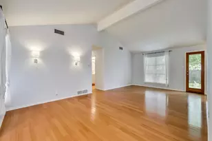 8208 Stillwood Ln, Austin, TX 78757 - Photo 2