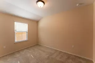 7304 Van Ness St, Austin, TX 78744 - Photo 10