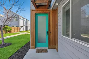 801 N Bluff Dr, Austin, TX 78745 - Photo 2