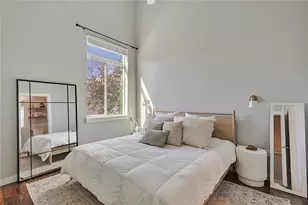 801 N Bluff Dr, Austin, TX 78745 - Photo 20