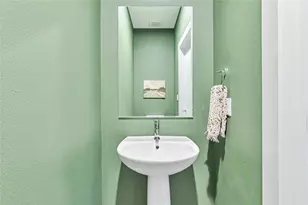 801 N Bluff Dr, Austin, TX 78745 - Photo 24