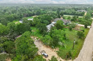 116 Hart Ln, Cedar Creek, TX 78612 - Photo 28