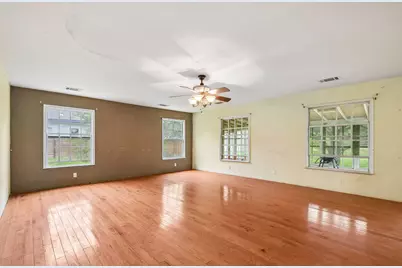 116 Hart Lane, Cedar Creek, TX 78612 - Photo 8