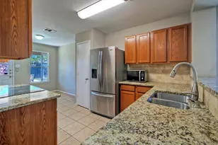 913 Dexter Dr, Leander, TX 78641 - Photo 16