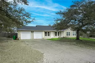 15302 Cavalier Canyon Dr, Lakeway, TX 78734 - Photo 1