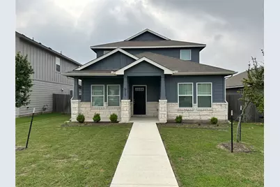 912 Main Street, Hutto, TX 78634 - Photo 1