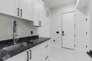 818 Stark St, Austin, TX 78756 - Photo 18