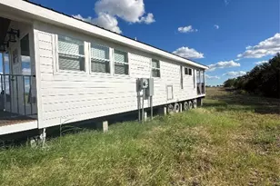 1469 Co Rd 451, Coupland, TX 78615 - Photo 6