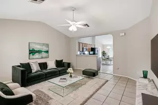 437 Sampson, Kyle, TX 78640 - Photo 2