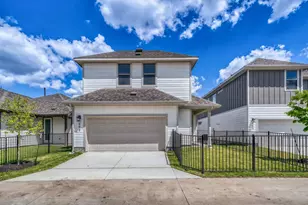 448 Burlington Dr, Buda, TX 78610 - Photo 4