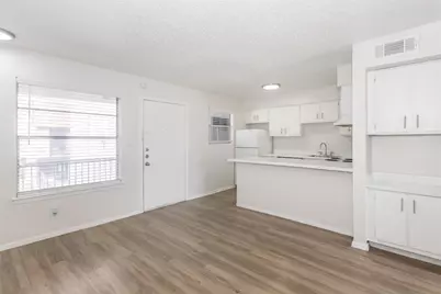 6010 N Lamar Boulevard #201, Austin, TX 78752 - Photo 2