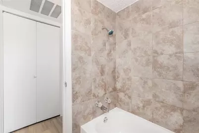 6010 N Lamar Boulevard #203, Austin, TX 78752 - Photo 10