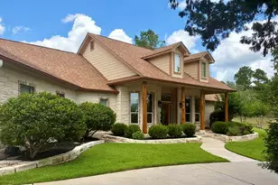 102 Osprey Cir, Bastrop, TX 78602 - Photo 4