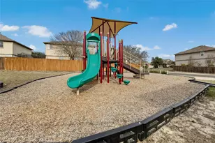 386 Paddington Dr, Kyle, TX 78640 - Photo 32