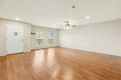 386 Paddington Drive, Kyle, TX 78640 - Photo 6