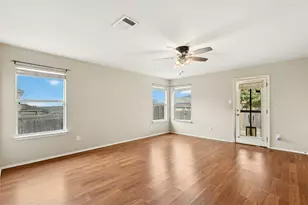 386 Paddington Dr, Kyle, TX 78640 - Photo 12