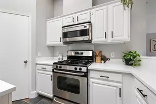 8009 Nairn Dr, Austin, TX 78749 - Photo 10