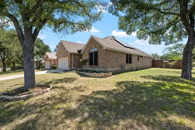8009 Nairn Drive, Austin, TX 78749 - Photo 2